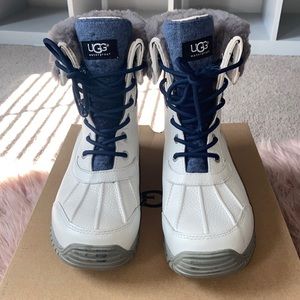 Ugg Adirondack Boot II